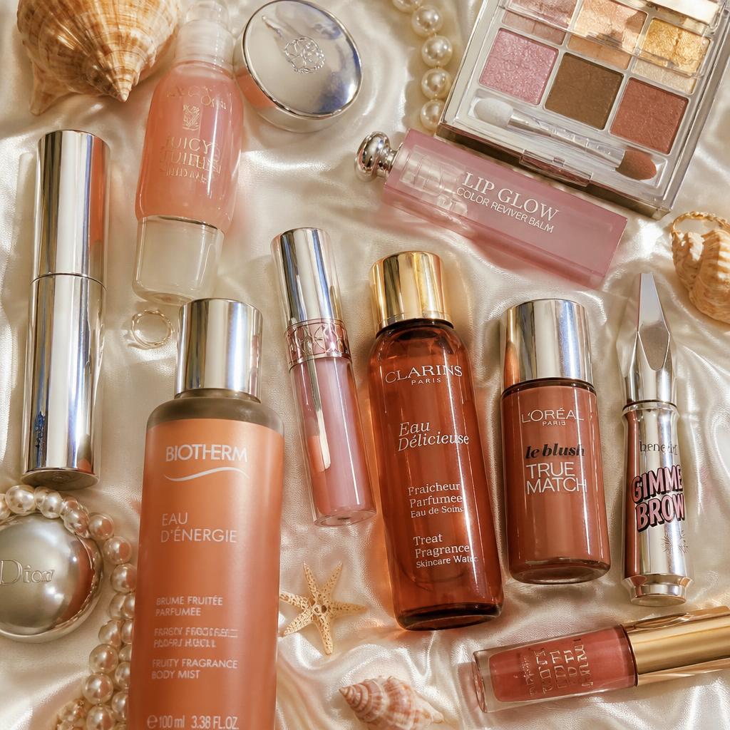 Cosmetics flatlay